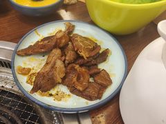 -明洞阿姨·韩式酱蟹烤肉·创意料理(三元桥店)