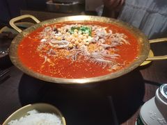 -张翻越·川渝冒菜·武汉黑鸭煲(城北万象城店)