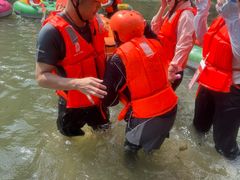 -雅鲁激流探险漂流