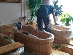 -大连长城大饭店(西安路地铁站店)