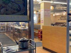 -胡须佬鸡煲四季火锅店(石厦西村直营店)