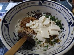 -蜗牛小馆醉乡民谣云南菜(惠新西里店)