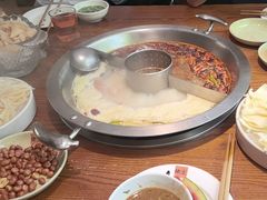 -佬土鹅肠火锅(解放路店)