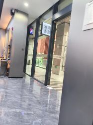 -米可造型烫发染发