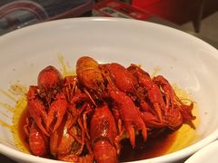 -龙巢盱眙龙虾·牛蛙·烧烤宵夜(八卦岭店)