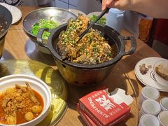 -聚鑫朋酸菜肥肠(九龙仓店)