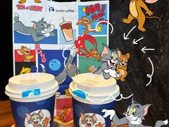 -瑞幸咖啡(大连罗斯福广场一层店)