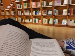 -新华文创·光的空间