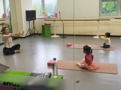 -美育少儿中国舞·钢琴·声乐艺术中心(枫蓝购物中心店)