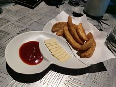 -穹六人间 people 6(岳阳路店)