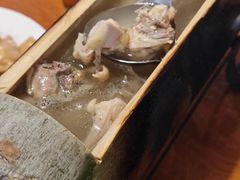 -老街坊餐吧