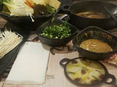 -呷哺呷哺(新世界百货望京店)