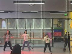 -U.P流行舞蹈文化艺术中心(财富星座店)