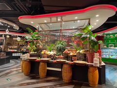 自助取餐区-四海一家自助餐(益田假日广场店)