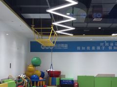 -金色雨林感统教育(北苑华贸天地店)