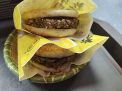 -穆得·老周家牛肉烧饼(普利街店)