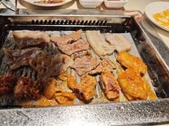 -爱客得牛排海鲜烤肉·火锅自助(春熙路黑金好店)