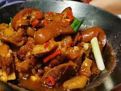 板栗烧猪脚-侯师傅热炒店(印象城店)