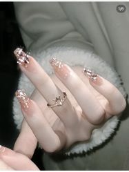 -悦指间美甲美睫