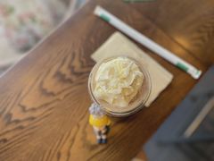 -星巴克(西藏路店)