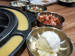 -弘益铭家九炙社韩国烤肉料理(尚美店)