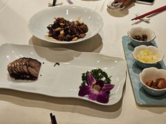 -梅龙镇酒家(南京西路总店)