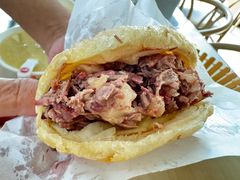 -闫家驴肉老店(华电一校店)