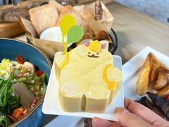 -LENBACH兰巴赫西餐啤酒坊(大连东港店)