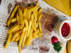 -菲滋意式休闲餐厅(北仑银泰城店)