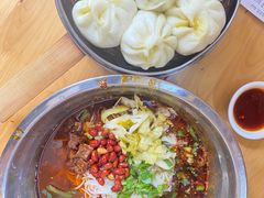 -王菊美食街·王菊面馆(总店)