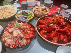 -巴厘龙虾·榜首油焖大虾(洞庭·艺术洋房店)