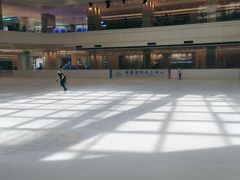 -陈露国际冰上中心(天津嘉里汇店)