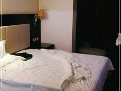 -英伦风情酒店(优博国际店)