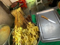 -老鼓楼麻辣烫夹馍