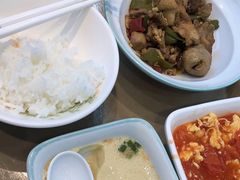 -老乡鸡(西岸凤巢店)
