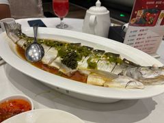 -万龙洲海鲜(大兴绿地缤纷城店)