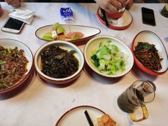 -老湘亲·品鉴湘菜(蔡塘爱琴海店)