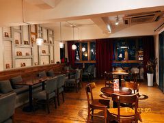 -雕刻时光咖啡馆(南院门店)