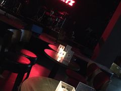 环境&nbsp;散座-TZ House音乐现场(茅台店)