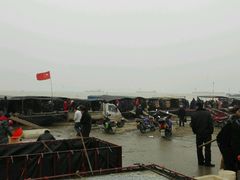 -巴陵广场