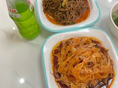 -晓峰手工擀面皮(新民街总店)