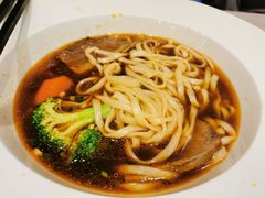 -康师傅私房牛肉面(马泉营奥莱店)