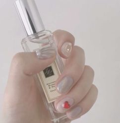 -苏彩·皮肤管理美甲美睫