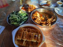 -满記土窑烧鷄波浪山莊