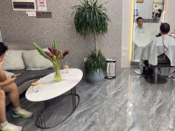 -七分屋LA·烫发·染发·剪发