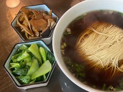 红汤面底-裕兴记•蟹黄面馆(人民广场店)