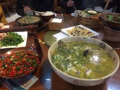 -三大钵江湖菜(空港店)