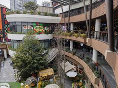 -瑞虹新天地月亮湾