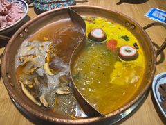 -洱火云南酸菜牛肉火锅(石景山当代商城店)