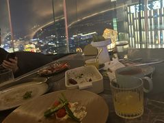 -Hi City·城市之巅